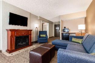 Room #49081512 at Comfort Inn & Suites Omaha Central