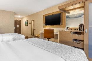 Room #492578515 at Cambria Hotel Milwaukee Downtown