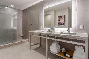 Room #492578518 at Cambria Hotel Milwaukee Downtown