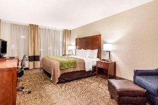 Room #49081514 at Comfort Inn & Suites Omaha Central