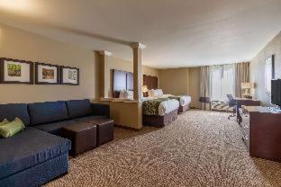 Room #349715307 at Comfort Inn & Suites – Harrisburg Airport – Hershey South