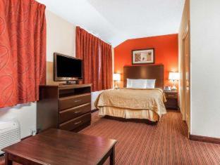 Room #49171407 at Mainstay Suites Knoxville Airport