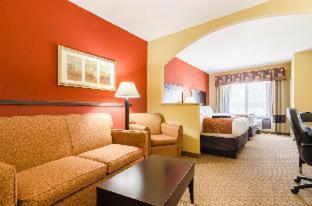 Room #49007306 at Comfort Suites Salina South