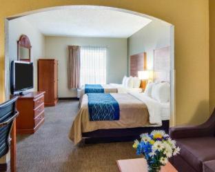 Room #48878712 at Comfort Inn & Suites El Dorado