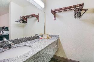 Room #48879710 at Econo Lodge Inn & Suites Flowood - Jackson Northeast