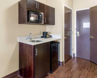 Room #49189603 at Comfort Suites Odessa near University