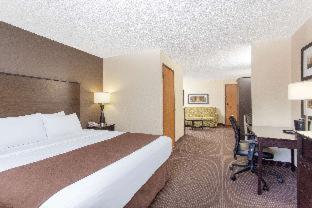 Room #100243816 at AmericInn by Wyndham Rhinelander