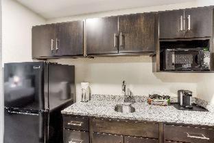 Room #431047304 at MainStay Suites Logan Ohio-Hocking Hills