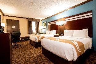 Room #28090319 at Quality Inn & Suites Quakertown - Allentown