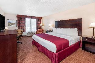 Room #39142730 at Quality Inn & Suites