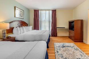 Room #28732911 at The Carriage House Inn Newport