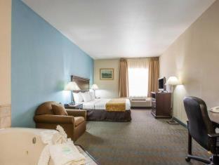Room #26759012 at Comfort Suites Clovis North
