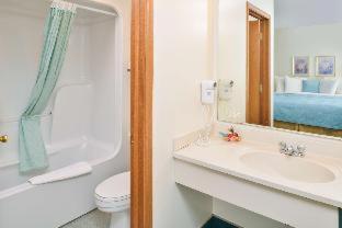 Room #128397705 at Americas Best Value Inn & Suites Bluffton