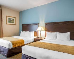 Room #26759015 at Comfort Suites Clovis North