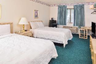 Room #128397707 at Americas Best Value Inn & Suites Bluffton