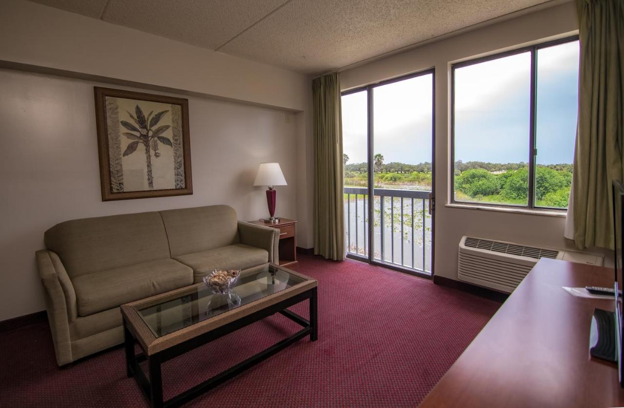 Superior Suite at Port Labelle Inn