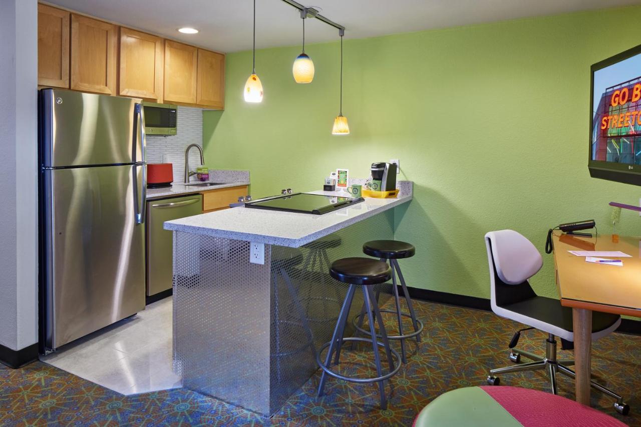 Studio with Balcony at Inn at Northrup Station