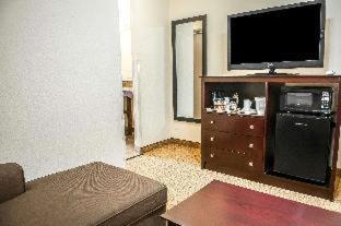 Room #27790904 at Comfort Suites Albuquerque/North Journal Center