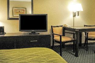 Room #27759006 at Comfort Inn & Suites Alameda at Albuquerque Balloon Fiesta Park