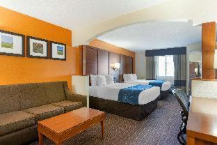 Room #49033907 at Comfort Suites Stevensville - St. Joseph
