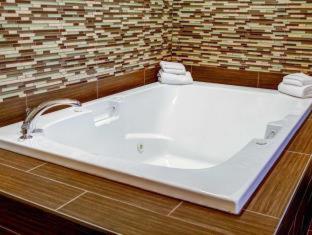 Room #49033909 at Comfort Suites Stevensville - St. Joseph