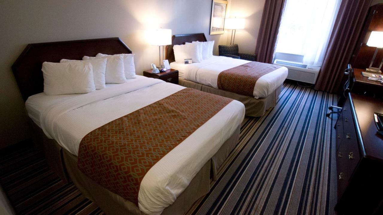 Queen Room with Two Queen Beds at Comfort Inn & Suites Harrisburg-Hershey North
