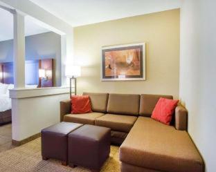 Room #49198008 at Comfort Suites Abilene Central