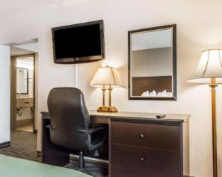 Room #49137210 at Quality Inn & Suites Indiana South