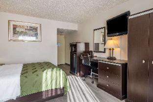 Room #49137211 at Quality Inn & Suites Indiana South