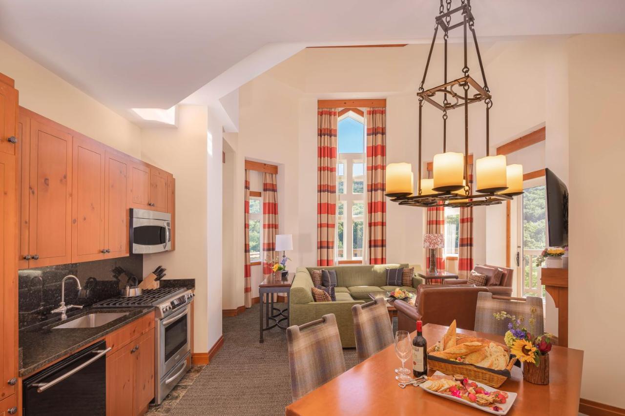 Ridgeline Two Bedroom Suite at The Lodge at Spruce Peak, a Destination by Hyatt Residence