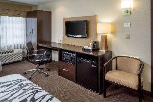 Room #49236105 at Sleep Inn & Suites Cross Lanes - South Charleston