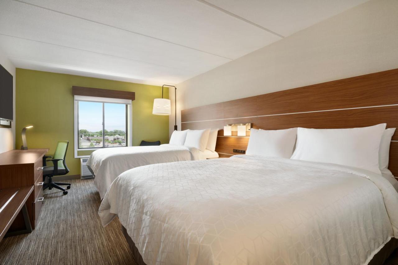 Queen Room with Two Queen Beds - Non-Smoking at Days Inn & Suites by Wyndham Plattsburgh