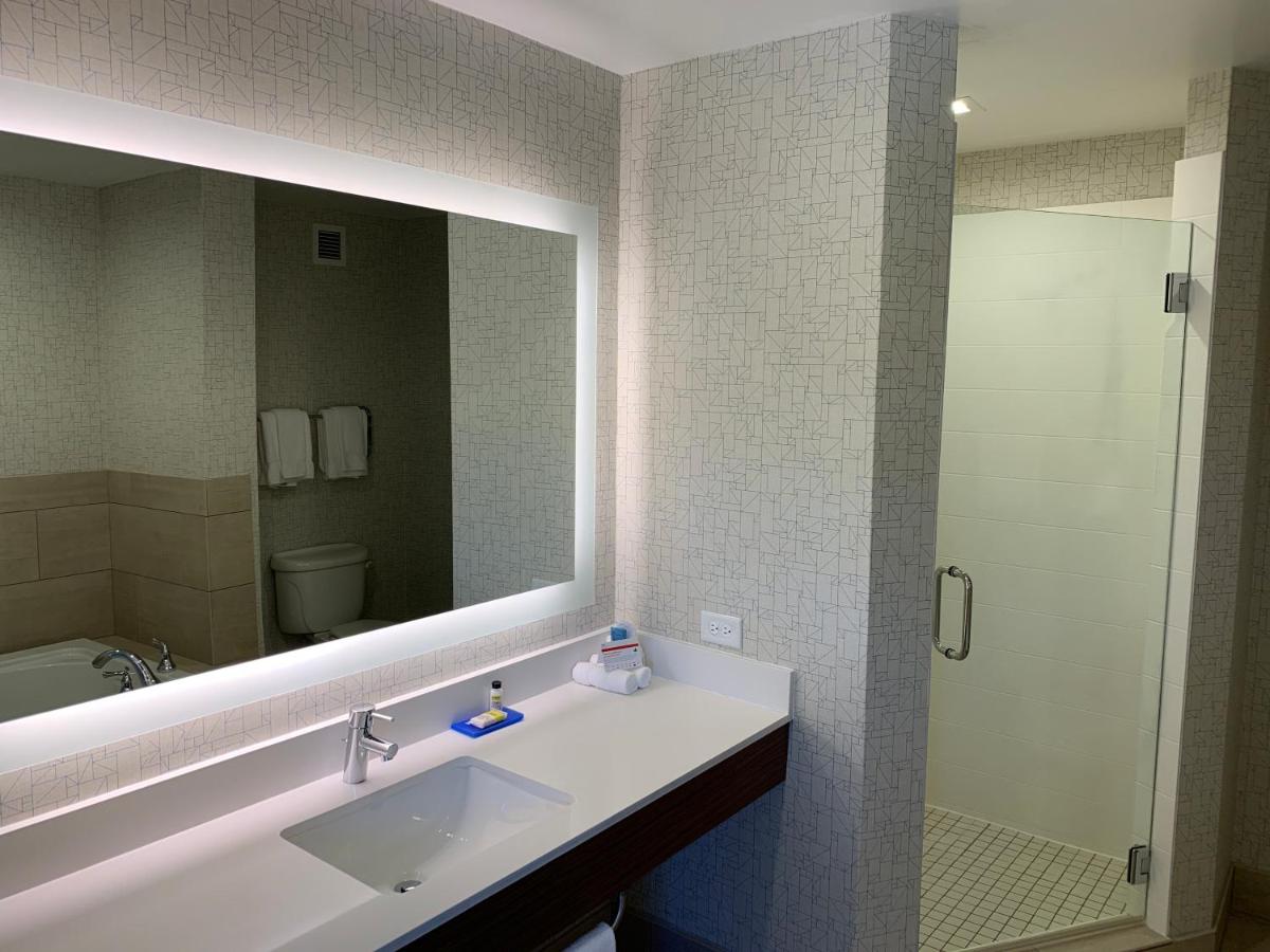 Suite - Non-Smoking at Holiday Inn Express & Suites El Dorado Hills by IHG