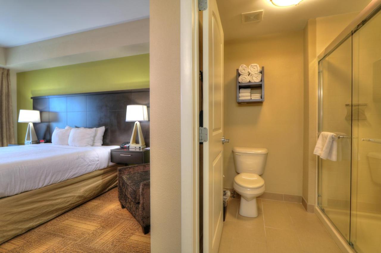 Two-Bedroom Suite at Staybridge Suites Knoxville-West by IHG