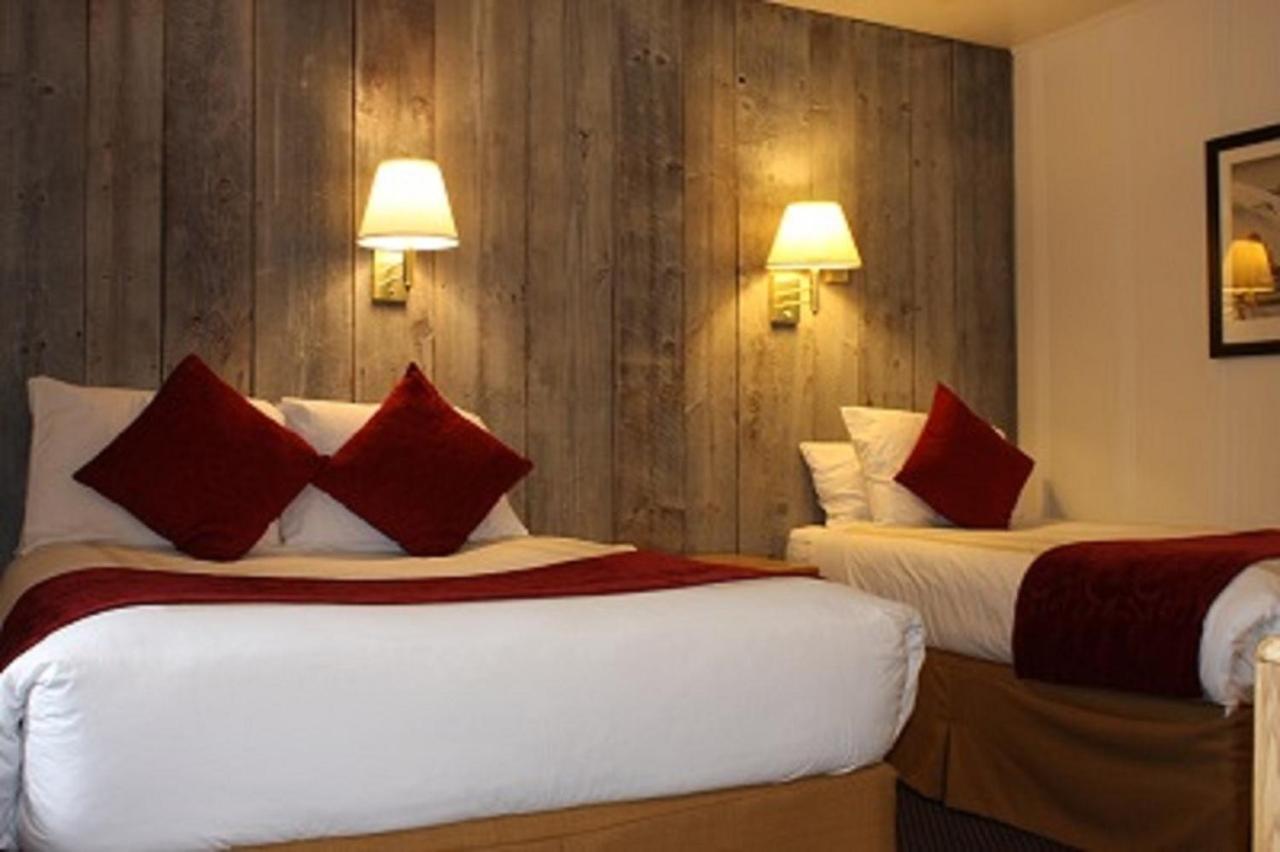 Standard Double Room at St. Moritz Lodge & Condominiums