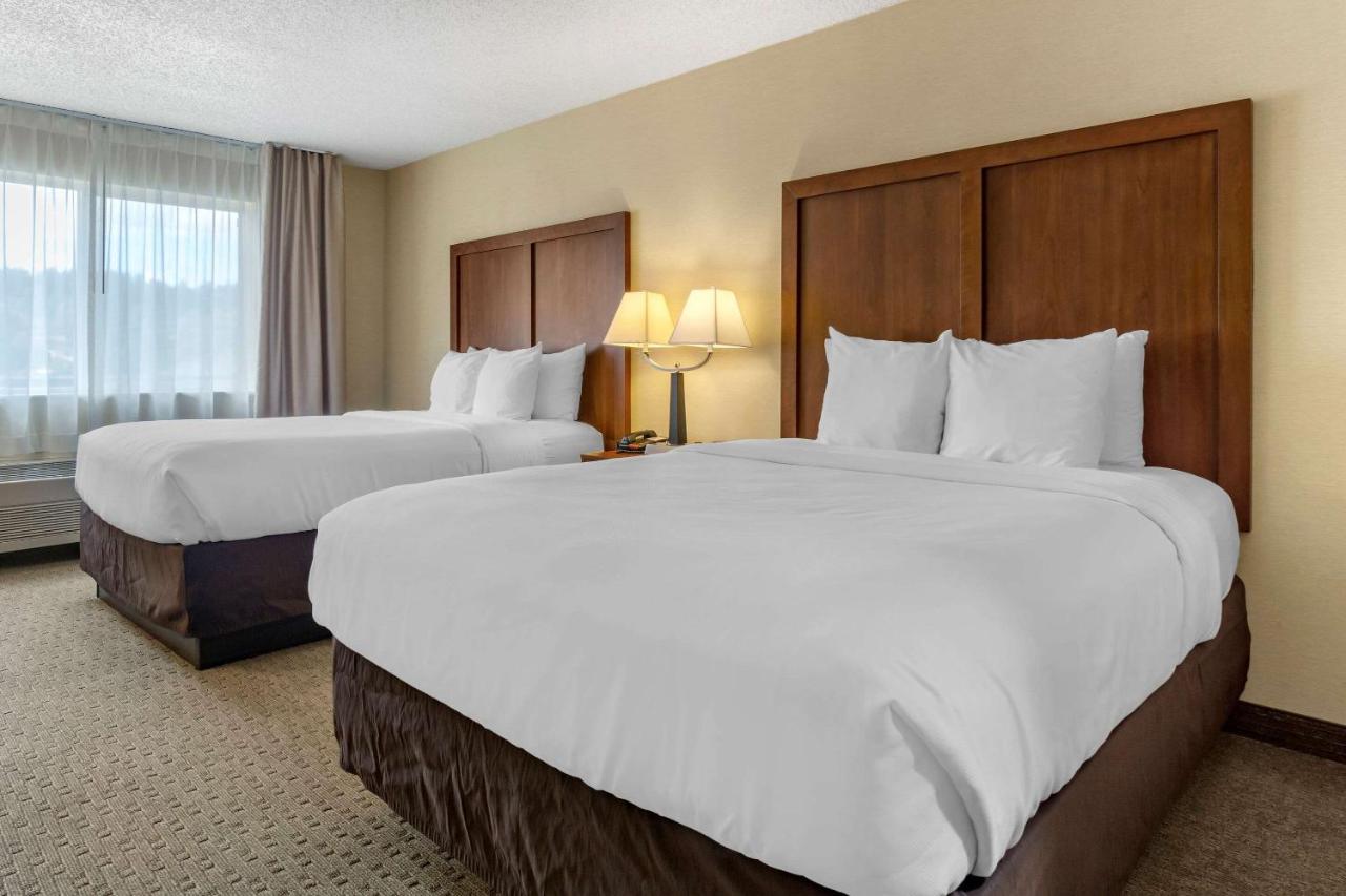 Queen Room with Two Queen Beds - Accessible/Non-Smoking at Comfort Inn & Suites Bothell - Seattle North