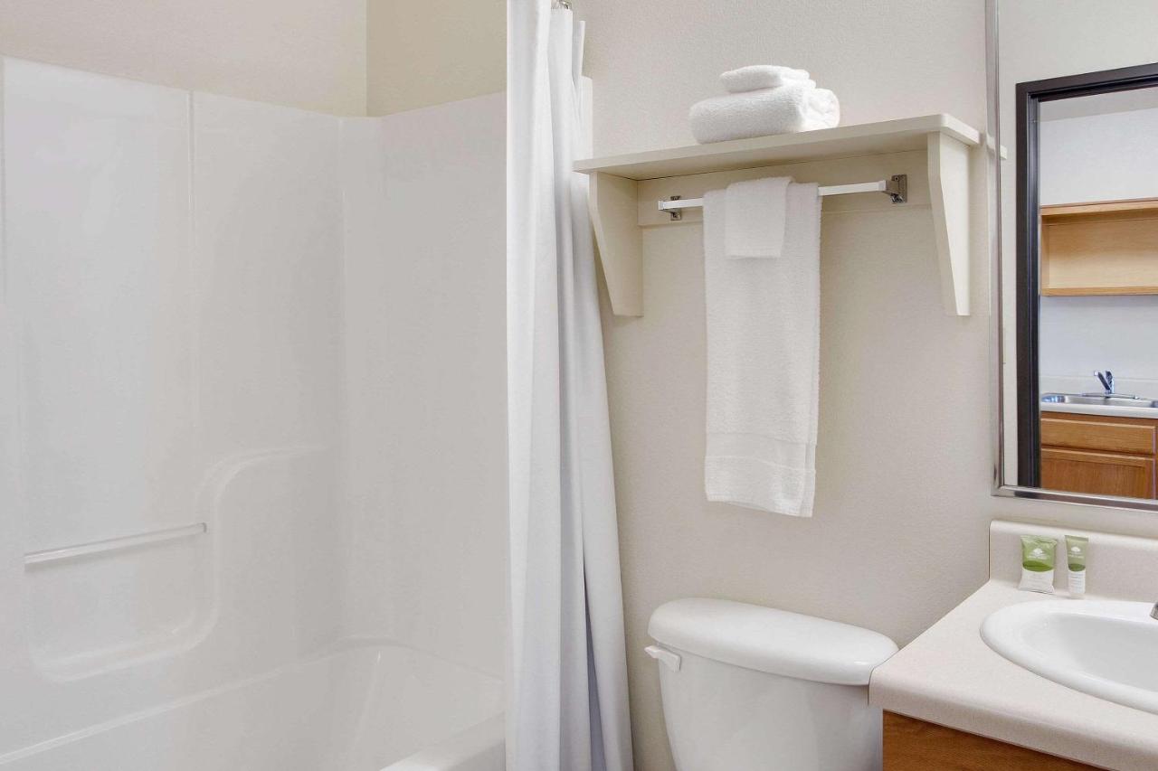 Queen Suite - Non-Smoking at WoodSpring Suites Colonial Heights Fort Lee