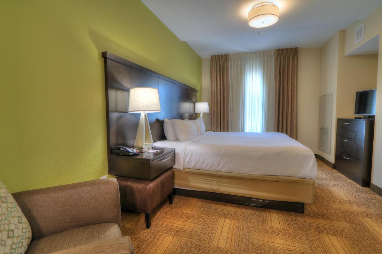 | Staybridge Suites Knoxville-West