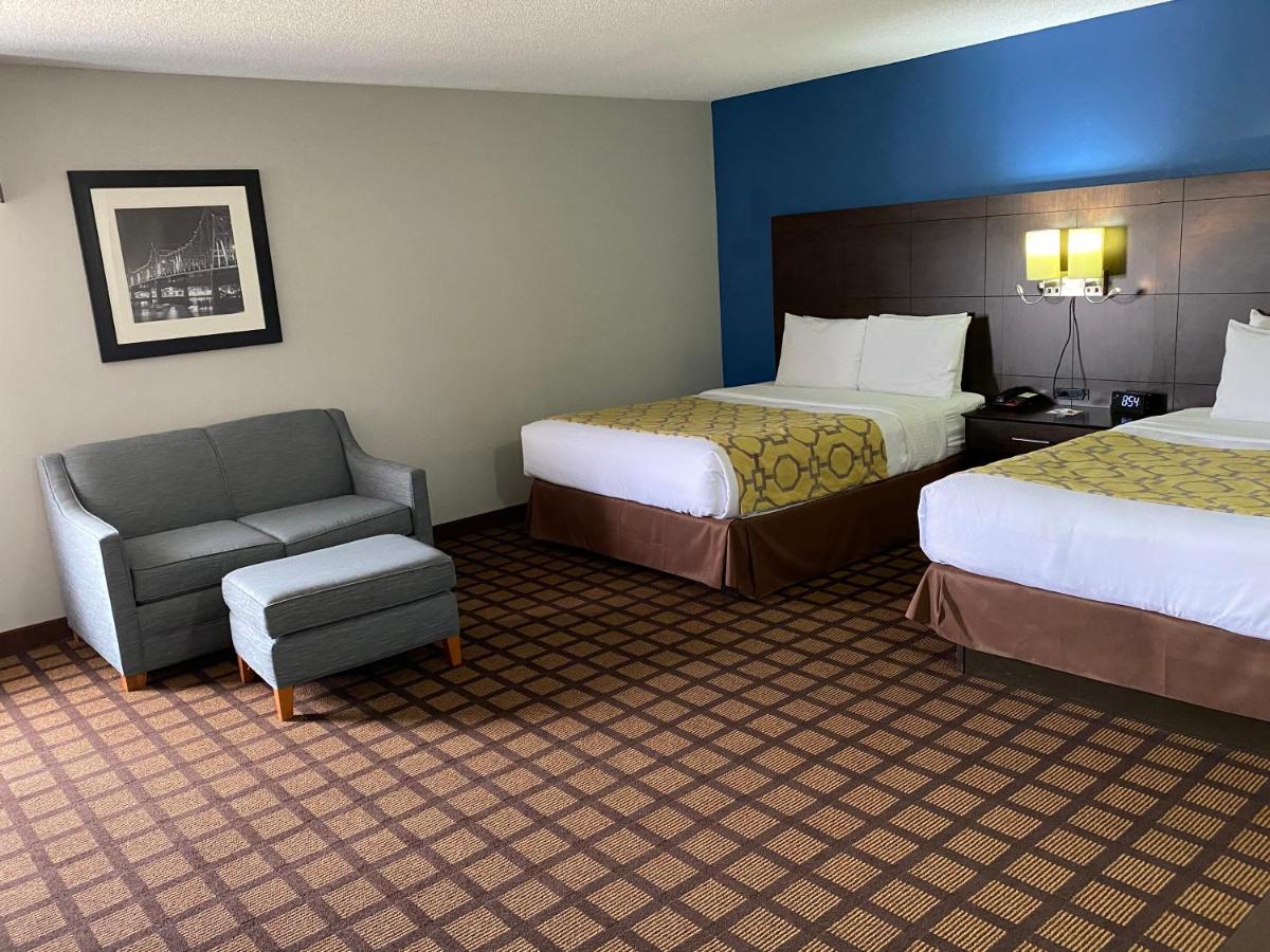 Queen Suite - Non-Smoking at Baymont by Wyndham Morton