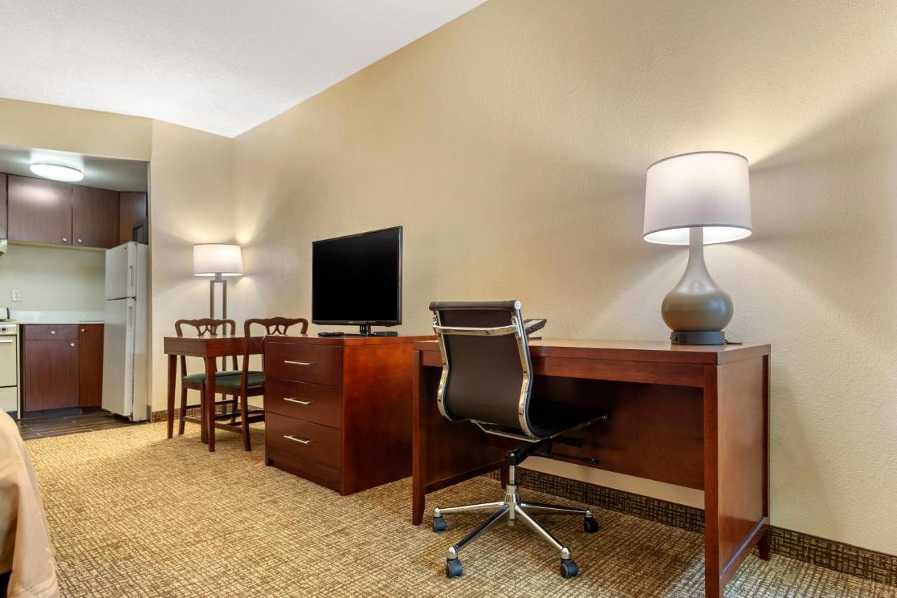 King Room - Accessible/Non-Smoking at Quality Inn & Suites Olde Town