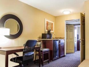 Room #45812006 at Comfort Inn & Suites Ballpark Area