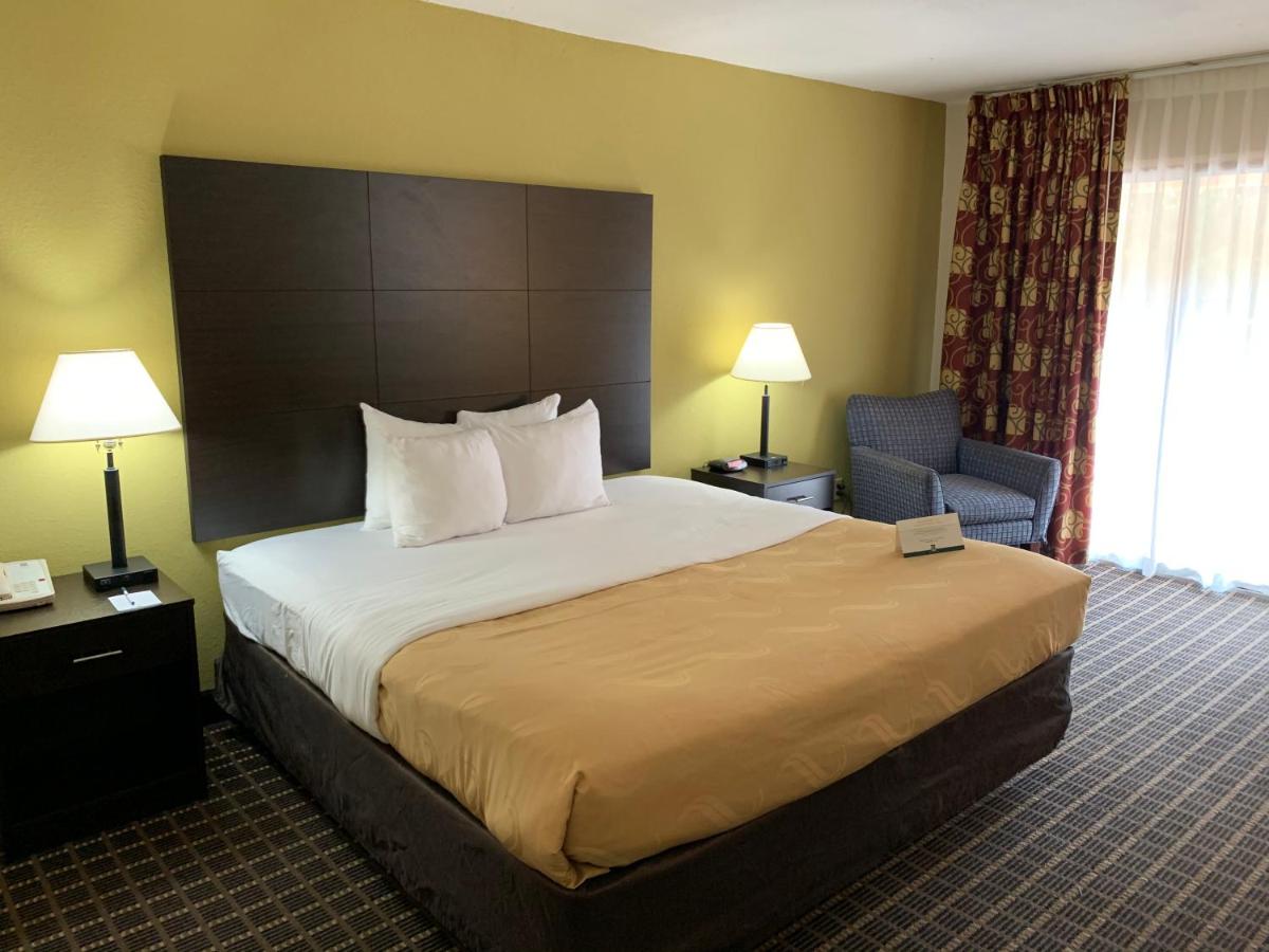King Room with Balcony - Non-Smoking at Quality Inn & Suites Pensacola Bayview