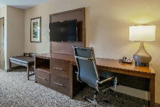 Room #359445716 at Comfort Suites Fishkill near Interstate 84