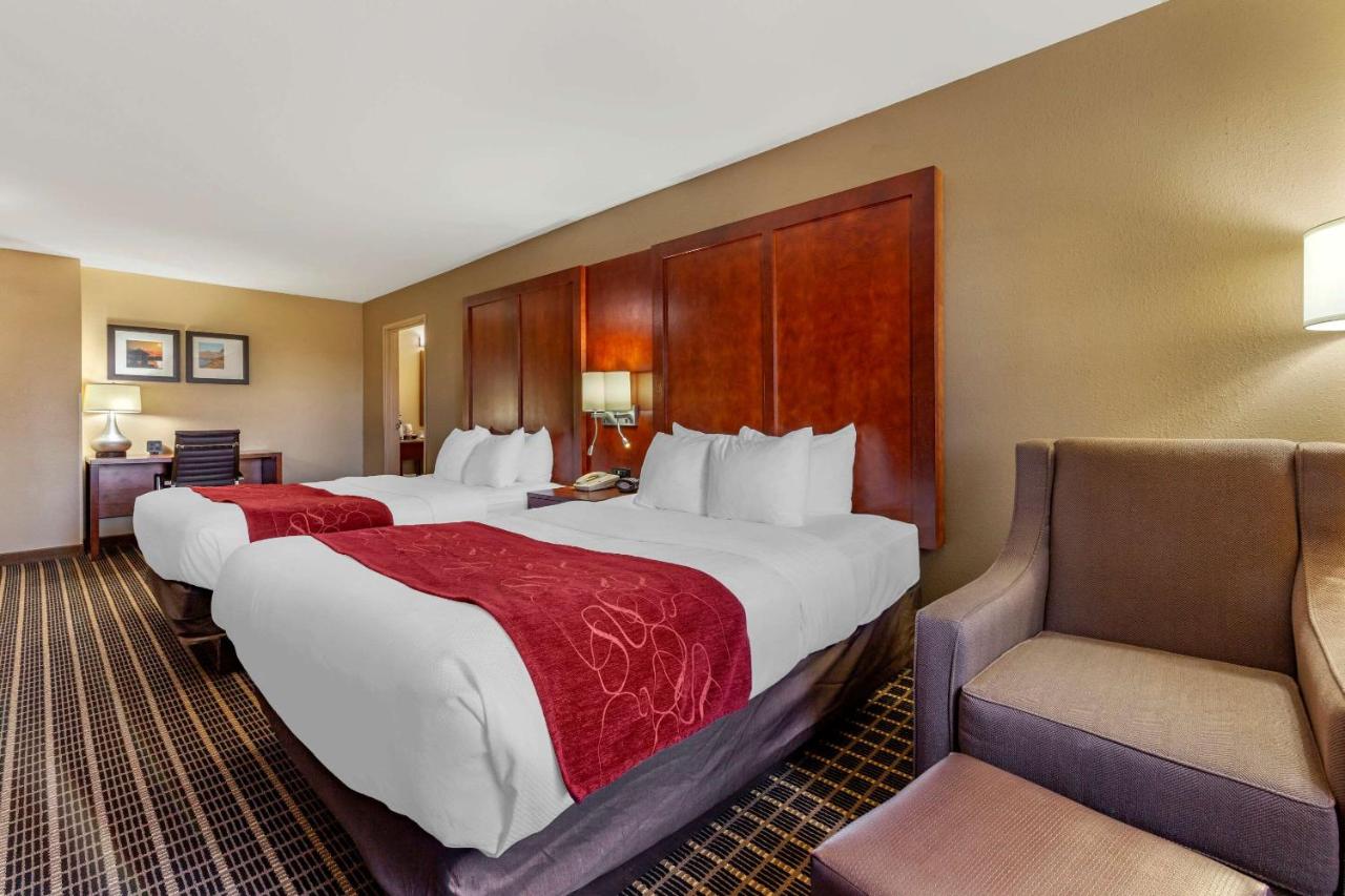 Queen Room with Two Queen Beds - Non-Smoking at Comfort Suites Delavan - Lake Geneva Area