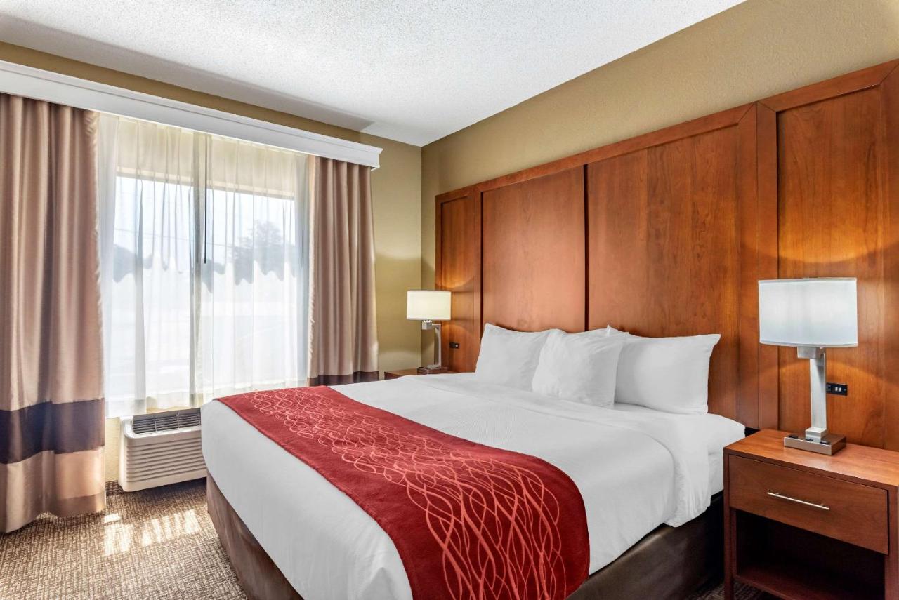 King Room - Non-Smoking at Comfort Inn & Suites El Dorado