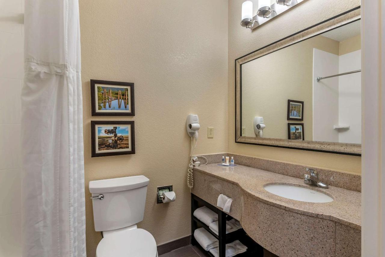 King Room - Non-Smoking at Comfort Inn & Suites El Dorado