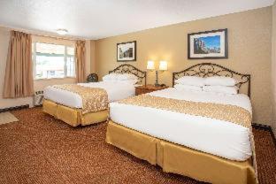 Room #41481927 at Travelodge by Wyndham Hawthorne