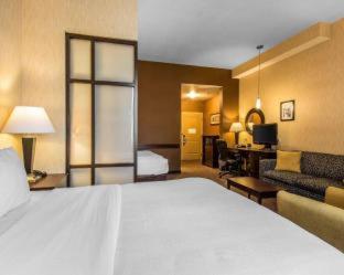 Room #27331315 at Comfort Suites Near City of Industry - Los Angeles