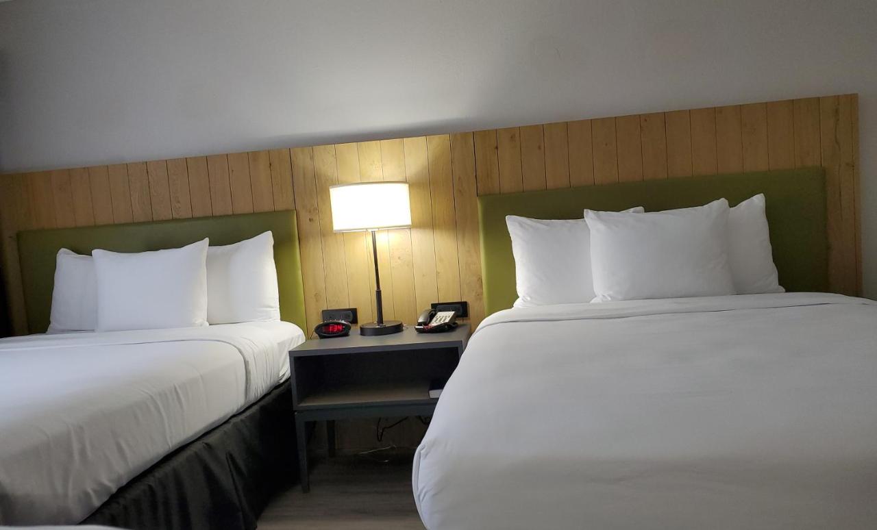 Queen Room with Two Queen Beds - Non-Smoking at Country Inn & Suites by Radisson, Buford at Mall of Georgia, GA