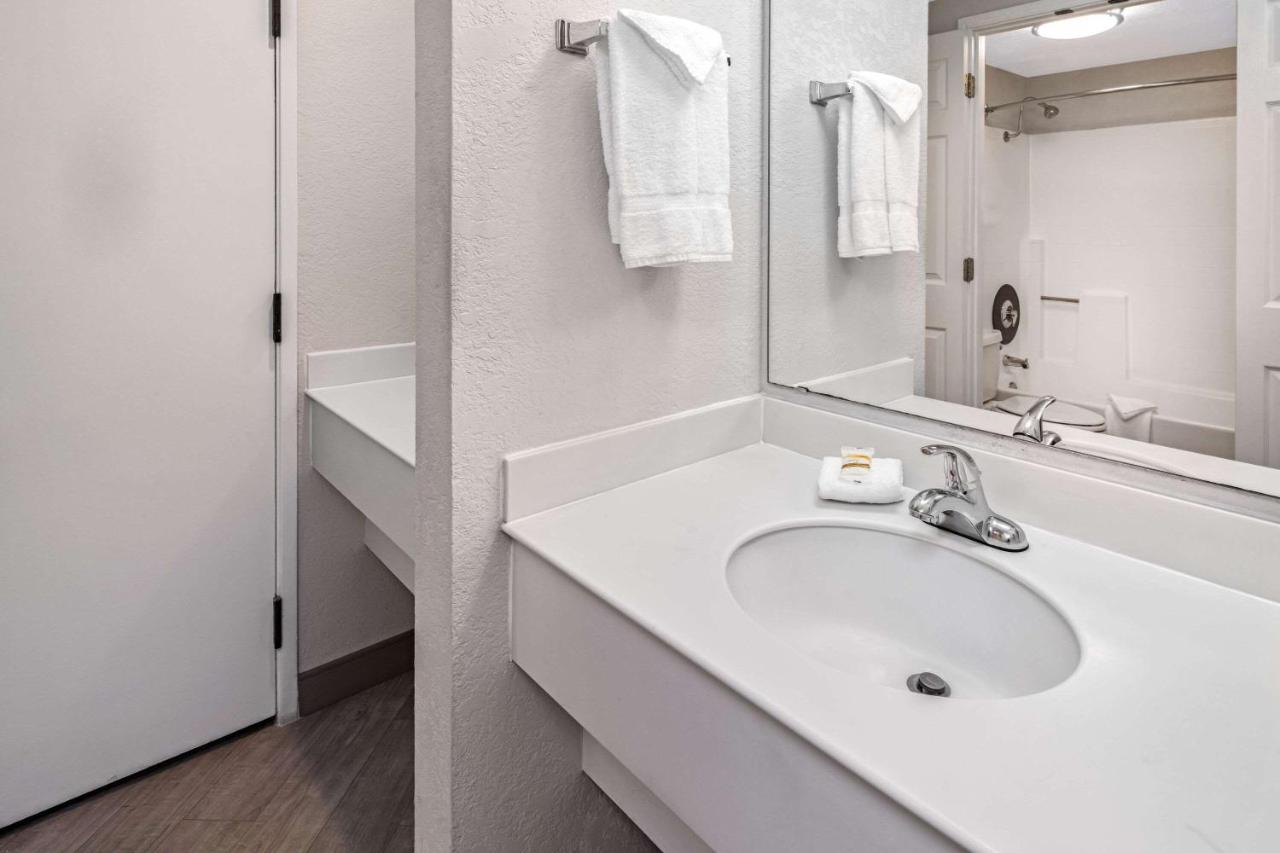 Deluxe Room - 2 Double Beds at La Quinta Inn & Suites by Wyndham Buena Park